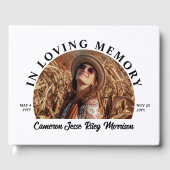 愛する記憶の中で半月の写真のアーチ文字 ゲストブック (正面)