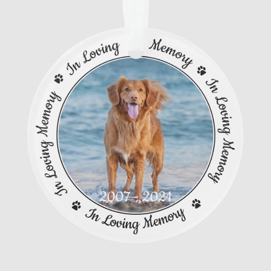愛する記憶の中で犬モダンの写真ペット記念碑 オーナメント (裏面)
