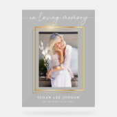 愛する記憶の中で葬儀の写真グレー色あせたサイン アクリルサイン (正面)