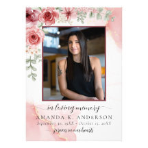 愛する記憶の中で赤面赤い花葬儀