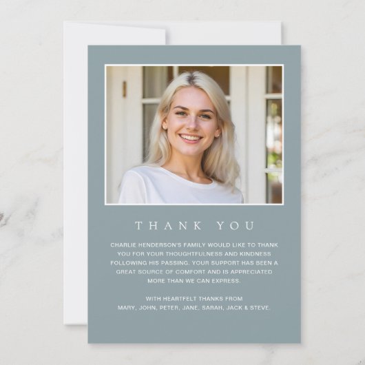 愛する記憶の中で2写真のシンプル記念モダン碑 サンキューカード (裏面)