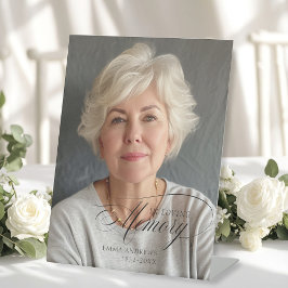 「愛する記憶の中」写真葬儀記念碑 台座サイン