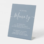 愛する記憶の結婚ほこりっぽい青で 台座サイン (正面)