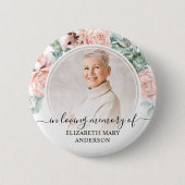 愛する記憶の葬儀赤面ピンクフローラ写真 缶バッジ (正面)