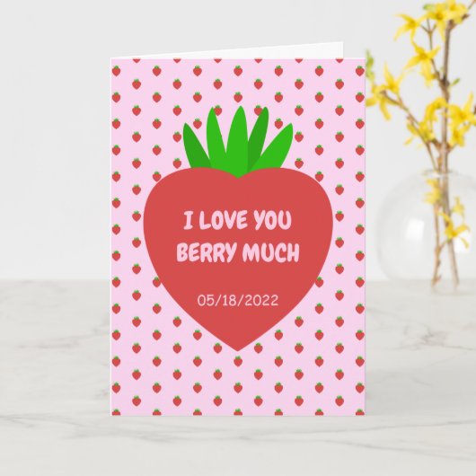 愛する赤いイチゴの果実、あなたの実が大好き カード (黄色い花)