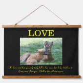 愛する鹿と猫 吊り下げ型タペストリー (正面)