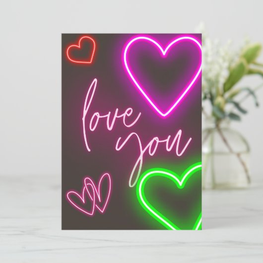 「愛する」ネオンサインのバレンタインデー 招待状 (スタンド正面)