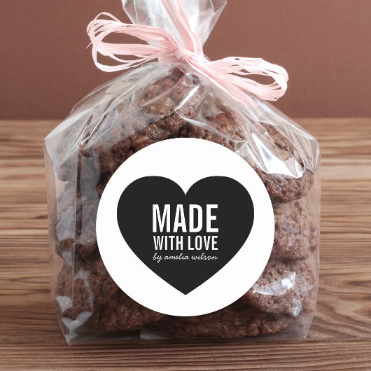 愛で作られたミニマルな白と黒のハート ラウンドシール