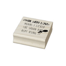 愛で作られた私はスプーンをなめた