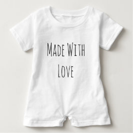 愛で作られる ベビーボディスーツ