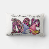 愛で動く、かわいい小人の夫婦がお好きなテキストを入れて腰用クッションに ランバークッション (裏面)