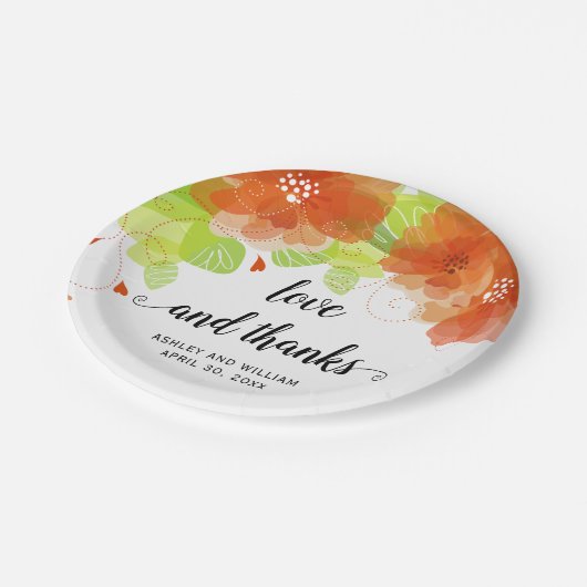 愛とオ感謝していレンジの花、フローラ結婚の ペーパープレート (アングル)
