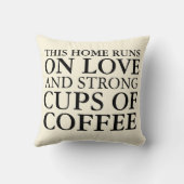 愛とコー走ヒーの枕の上にあるこの家 クッション (裏面)