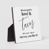 愛とタコスはイーゼルと卓上プラークにサイン フォトプラーク (正面)