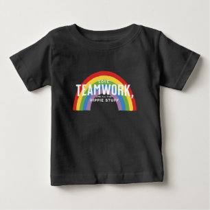 愛とチームワークとヒッピー物 ベビーTシャツ
