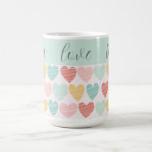 愛とハートカラフルマグ コーヒーマグカップ (中央)