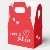 愛とバ信じレンティネスの日の赤い白い贈り物 フェイバーボックス (オープン)