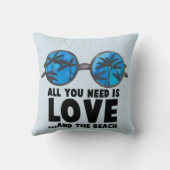 愛とビーチタイポグラフィ クッション (裏面)