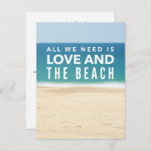 愛とビーチ沿岸の結婚式の日付を保存 案内ポストカード (正面/裏面)