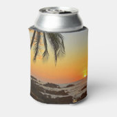 愛とビーチ結婚式の日の好意 缶クーラー (缶裏面)