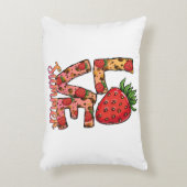 愛と夏 | ピンクとブラウン | 生のイチゴ アクセントクッション (正面(垂直))