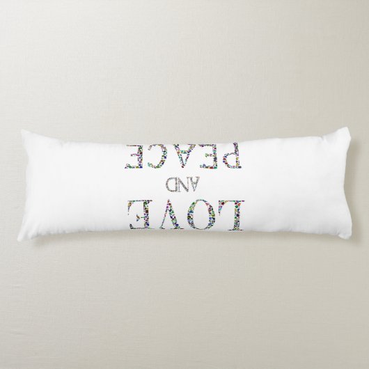 愛と平和 ボディピロー (正面)