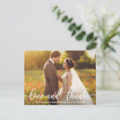 愛と感謝の現代的な結婚式のお礼写真 ポストカード (スタンド正面)