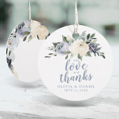 愛と感謝を込めて淡い青色の花が咲き誇る フェイバータグ