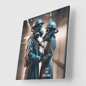 愛と抵抗のシネスコープ スクエア壁時計 (傾斜)