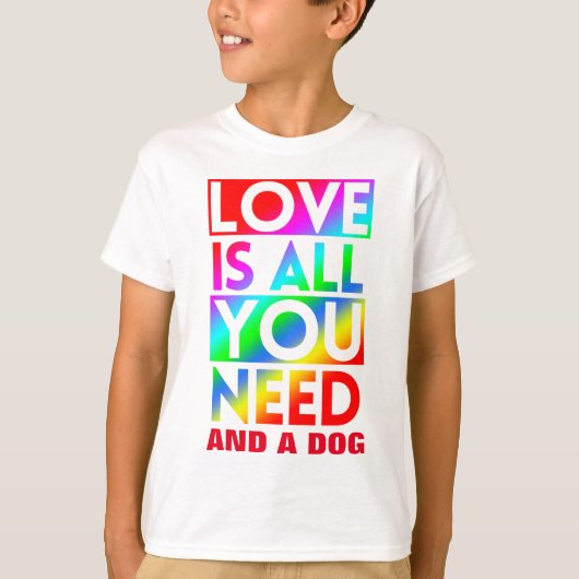 愛と犬があればそれでいい Tシャツ (正面)