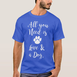 愛と犬の友達 Tシャツ