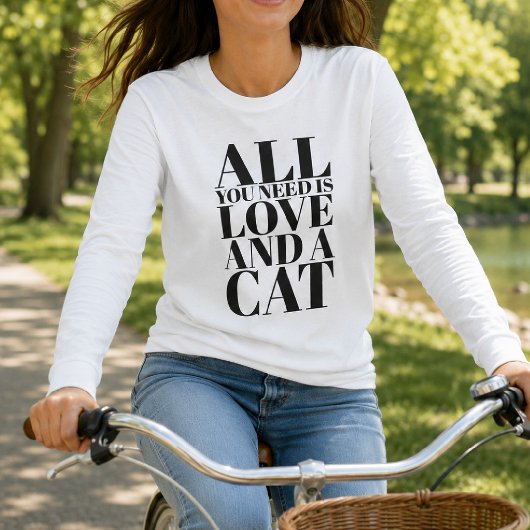 愛と猫さえあれば幸せ Long Sleeve Tシャツ