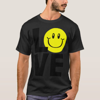 愛と笑顔の男子学生 Tシャツ