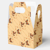 愛と蝶のオレンジ色の対角線 フェイバーボックス (オープン)