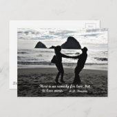 愛に対する救済策はないが、もっと愛することだ。 ポストカード (正面/裏面)