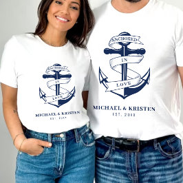 愛に繋がれた 白い航海アンカーの結婚式 Tシャツ