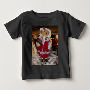 愛のある美しいクリスマスは素敵な日を過ごす ベビーTシャツ