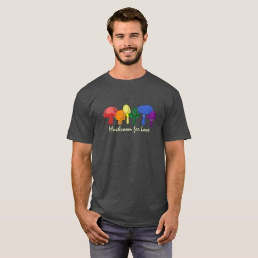 愛のためのキノコ – Tessful Rainbow LGBTQ+プライド Tシャツ (正面フル)