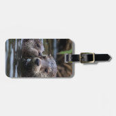 **「愛のエイドロフト：ミイラとベビーオッター」** ラゲッジタグ (正面横)