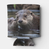 **「愛のエイドロフト：ミイラとベビーオッター」** 缶クーラー (裏面)