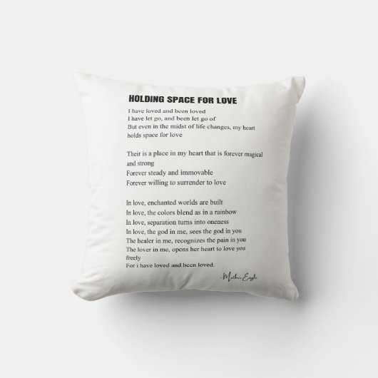 愛のスペースを保持する クッション (正面)