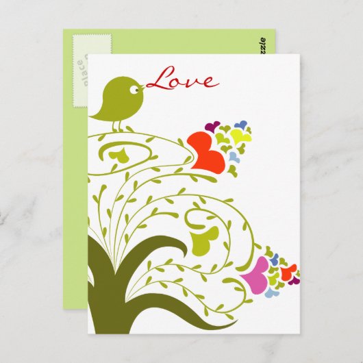 愛のハートと可愛い木の上のバーディー ポストカード (正面/裏面)