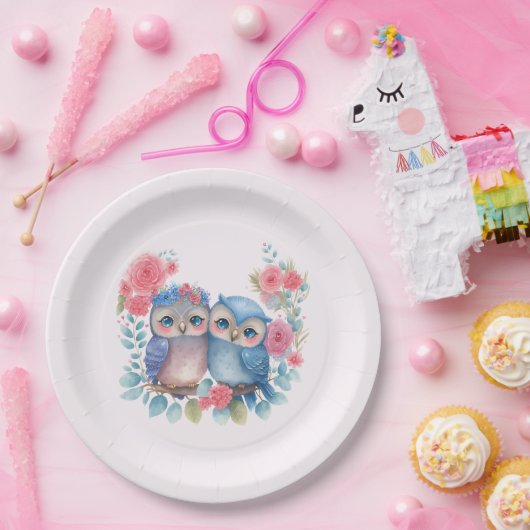 愛のフクロウが木の枝に座る ペーパープレート (パーティー)