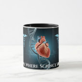 「愛の一口：科学とハートの出会い」 マグカップ (中央)