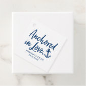 愛の中にアンカーされたビーチ航海の結婚の フェイバータグ (インサイチュ)