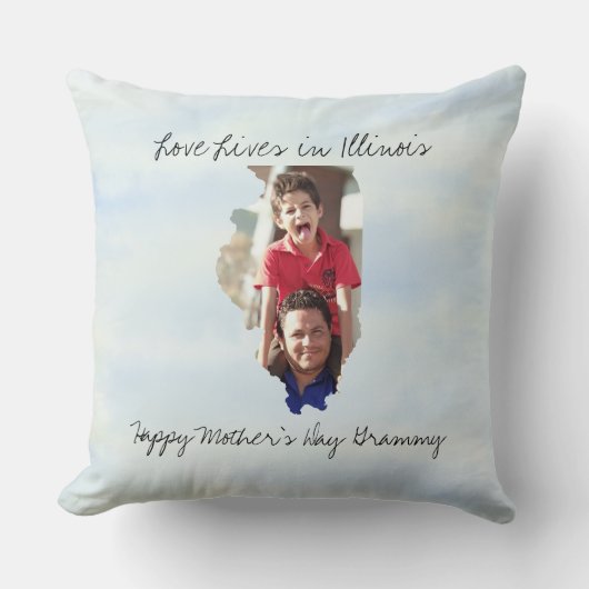 愛の住むイリノイ州州の形をしたカスタム写真 クッション (正面)