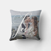 愛の優雅な筆記体 | ハートと2枚の写真 クッション (裏面)