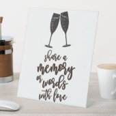 愛の台座を持つ思い出や言葉結婚を共有する 台座サイン (インサイチュ)