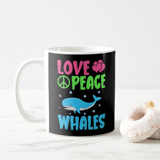 愛の平和クジラかわいい海獣クジラの恋人 コーヒーマグカップ (ドーナツ)