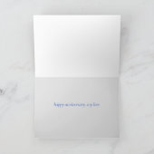 愛の幸せなanniversary湖のカップル カード (内部)